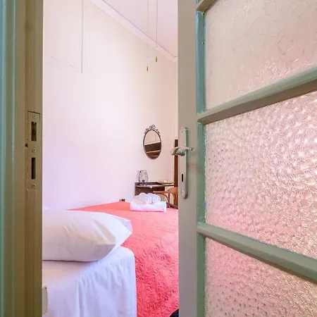 With Courtyard In Beating Heart Of Old Town! Lejlighed Chania (Crete)